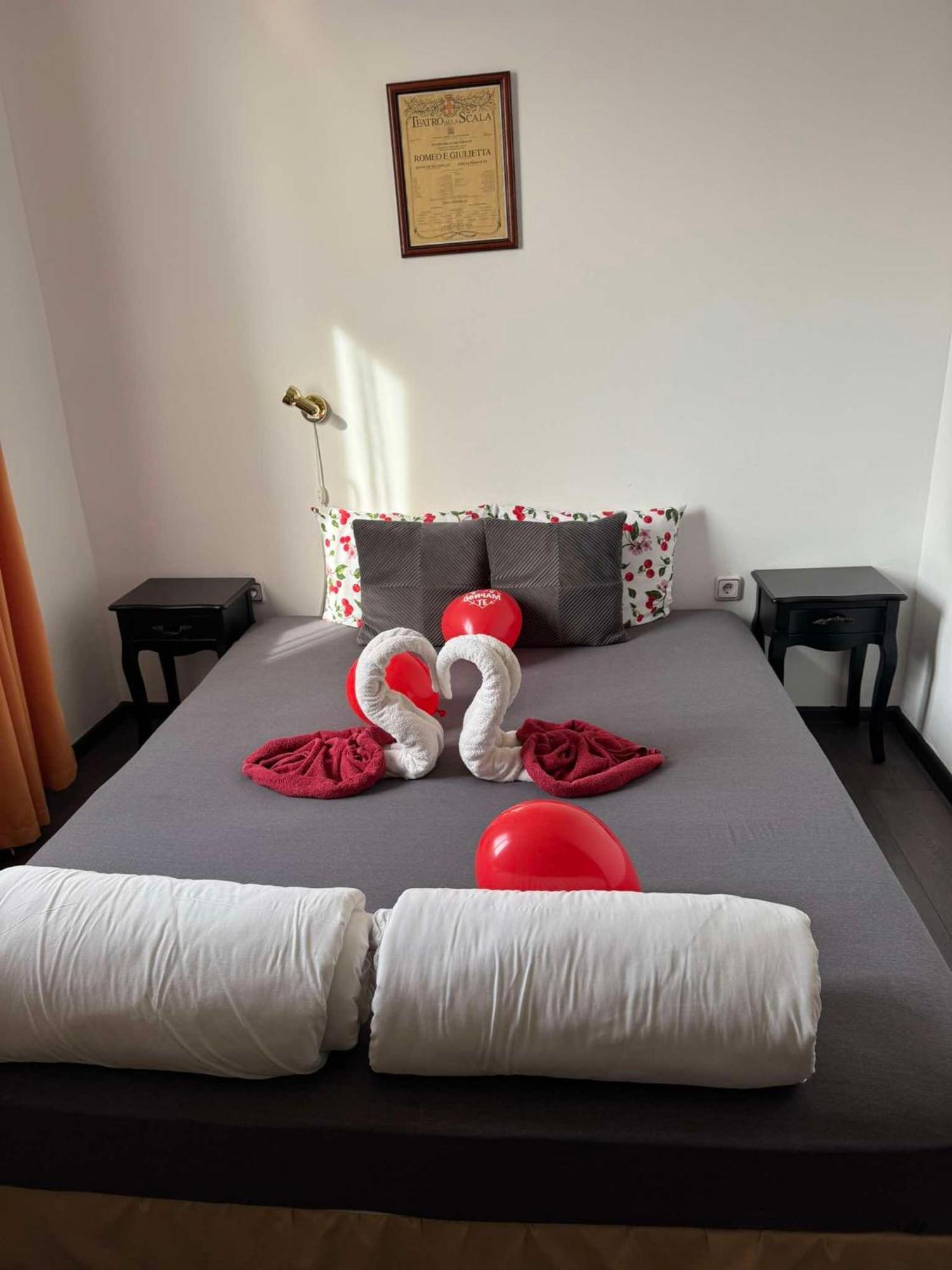Guest House Misha Petrevene Екстер'єр фото
